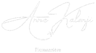 Anne Kalonji plumassière